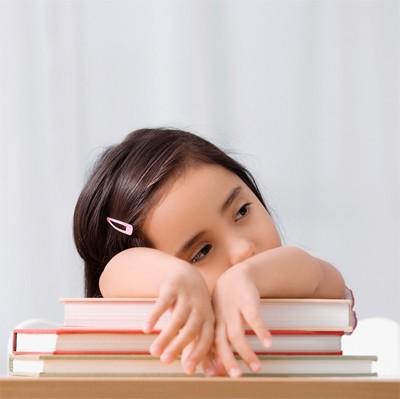 والدین و کودکان- مهد و پیش دبستانی تابان